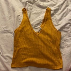 v neck crop top